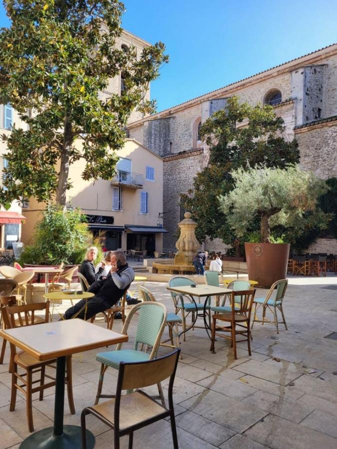 Apartamento Chez Melanie Et Rodolphe La Ciotat Exterior foto
